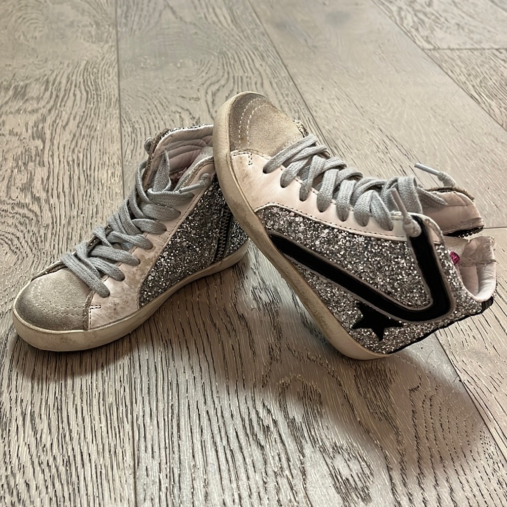 Golden goose girls sneakers